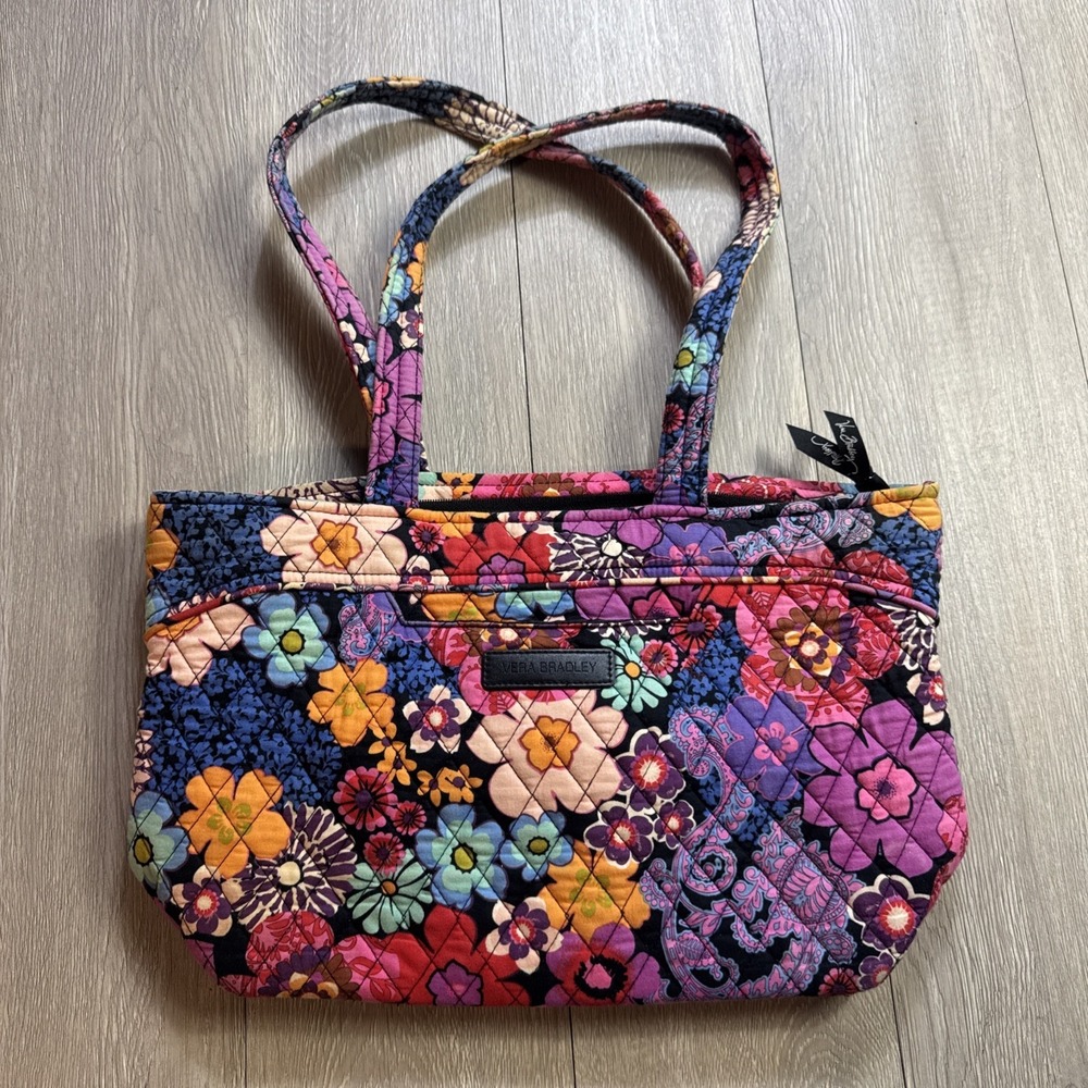 Vera Bradley Get Going Tote in Haymarket Paisley 15x9 $179 Rare Sold Out New!